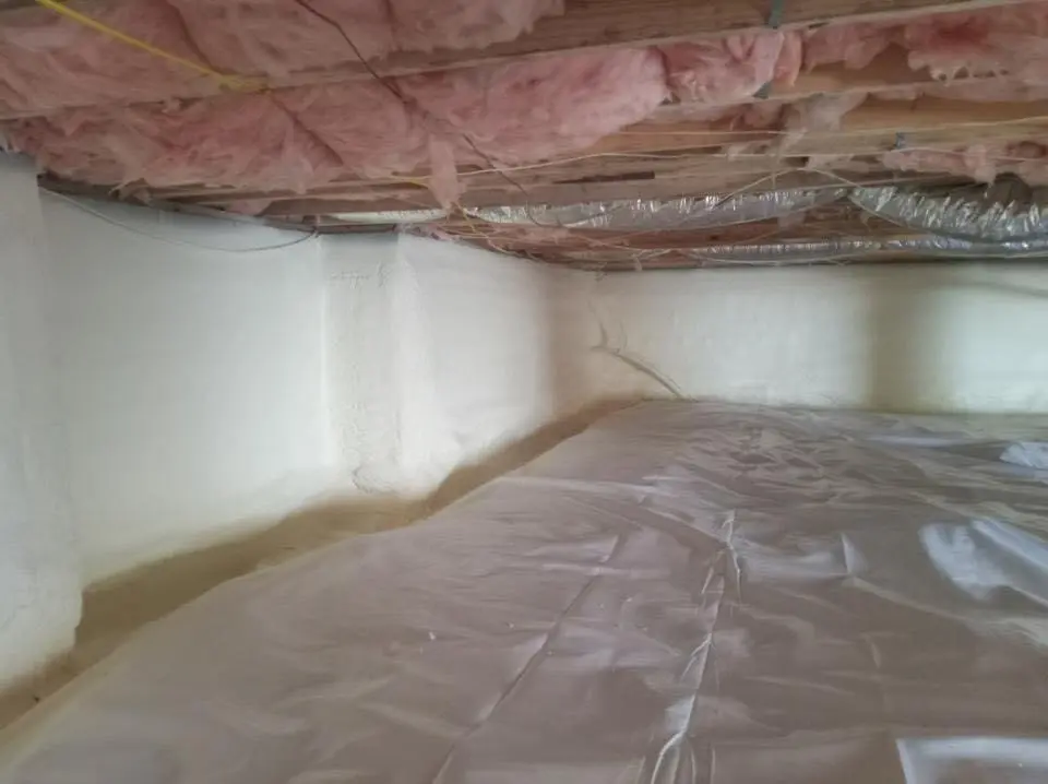 Crawl space encapsulation with closed-cell spray foam for Roof Maintenance in Lexington